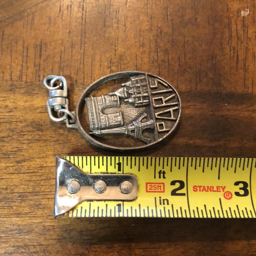 Paris Keychain - Picture 3 of 3